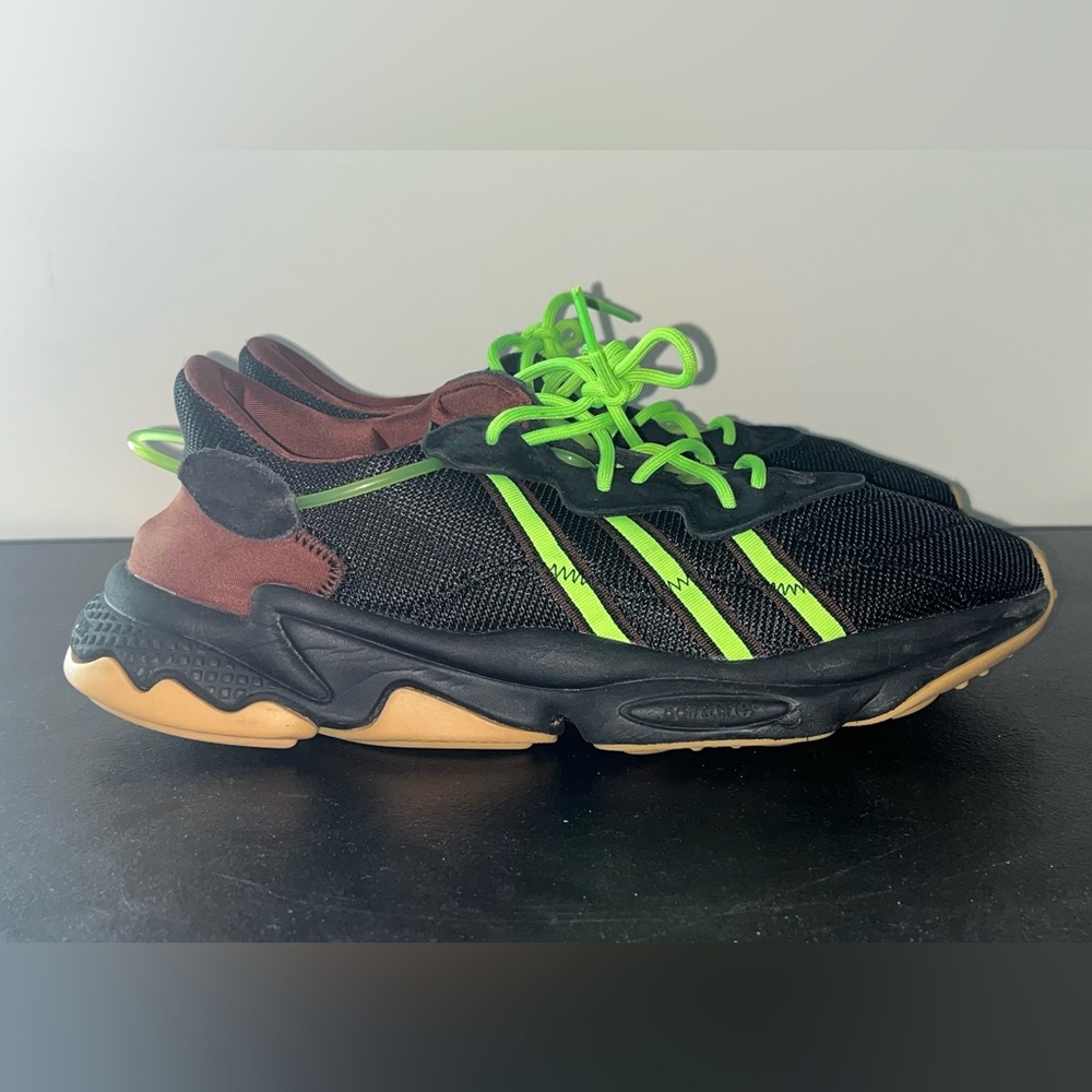 ‼️ adidas Ozweego “Mystery Brown” (FV2484 - 2019) - Size 12